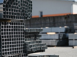 фото 1 - нержавеющая труба aisi 201, 25х25х1,2х6000, шлифованная